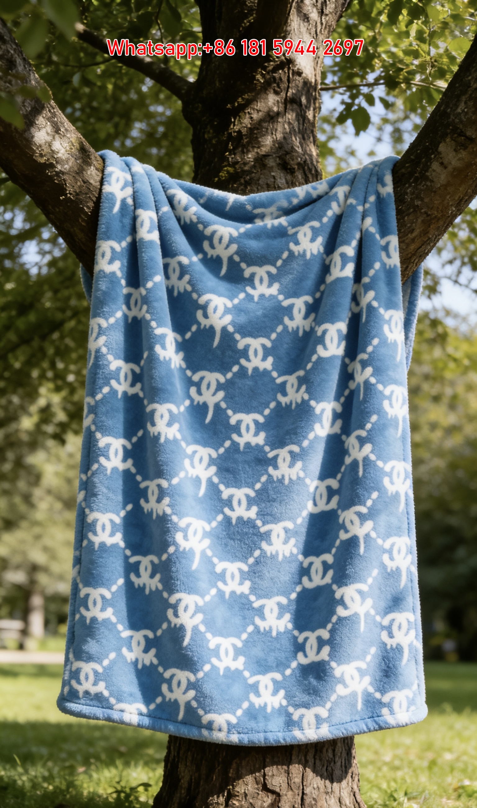 Chanel Blue Dripping Double C Flannel Sofa Throw Blanket – Monogram Luxury Decor IMG_6916